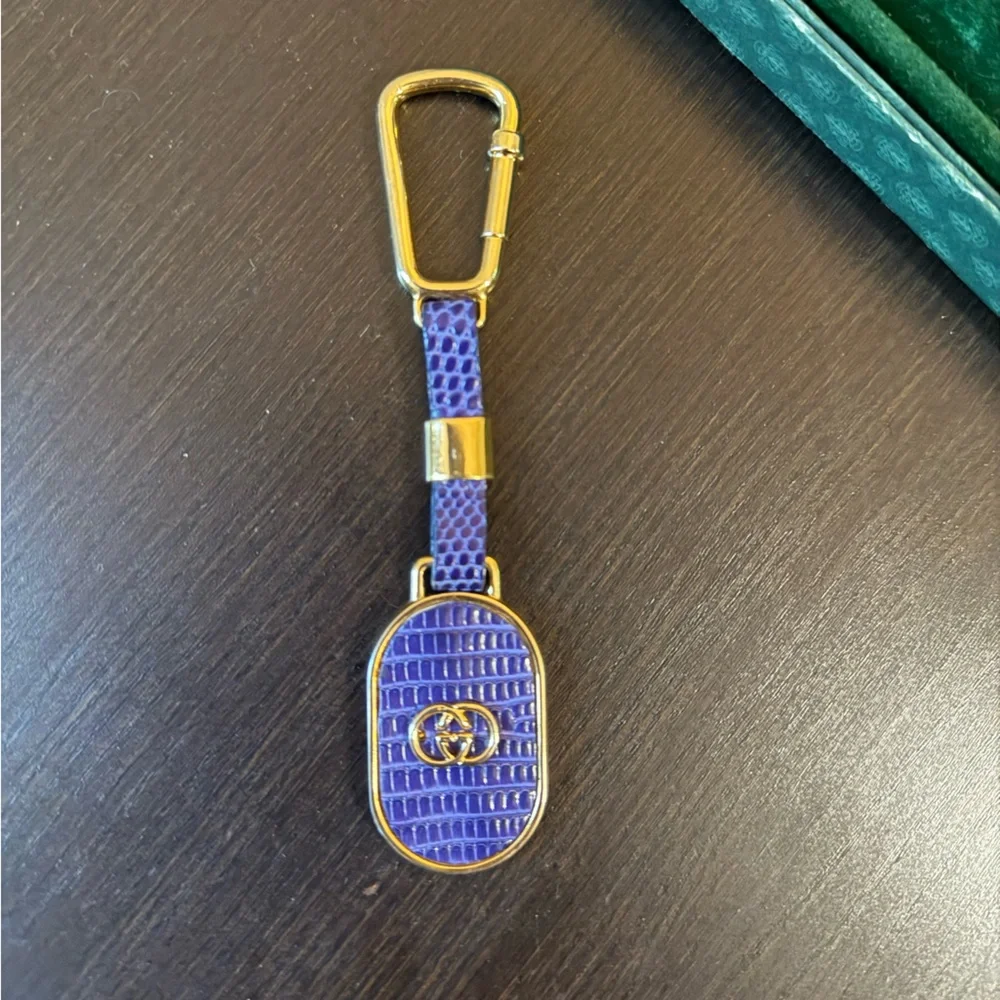 RARE Vintage Gucci Purple and Gold Bagcharm/keychain - Picture 4 of 6
